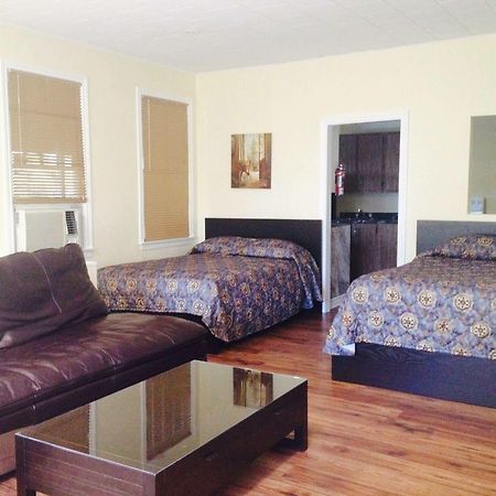 Pinedale Inn Gravenhurst Ngoại thất bức ảnh
