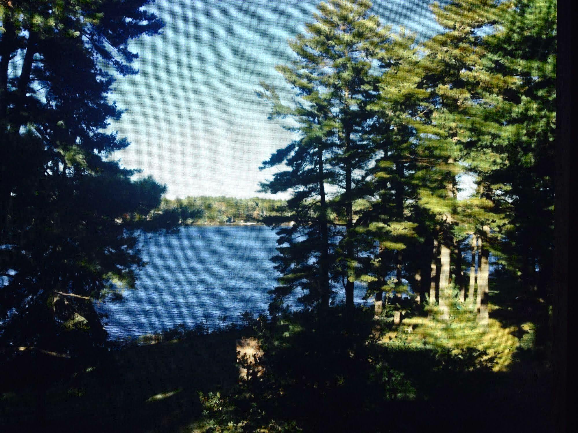 Pinedale Inn Gravenhurst Ngoại thất bức ảnh